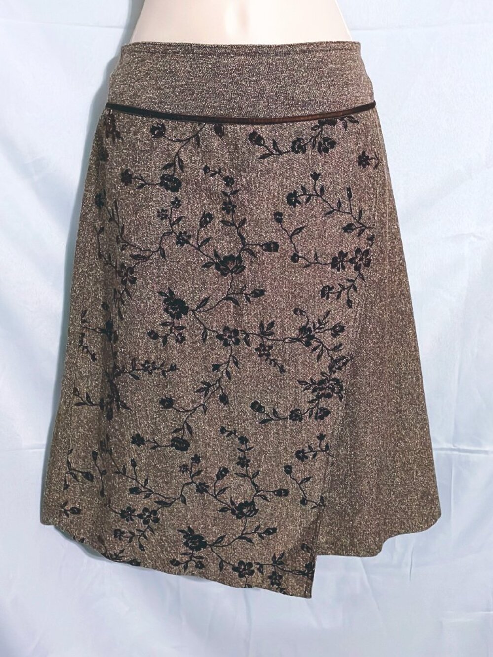 Christopher & Banks Cute Brown Skirt Size 12